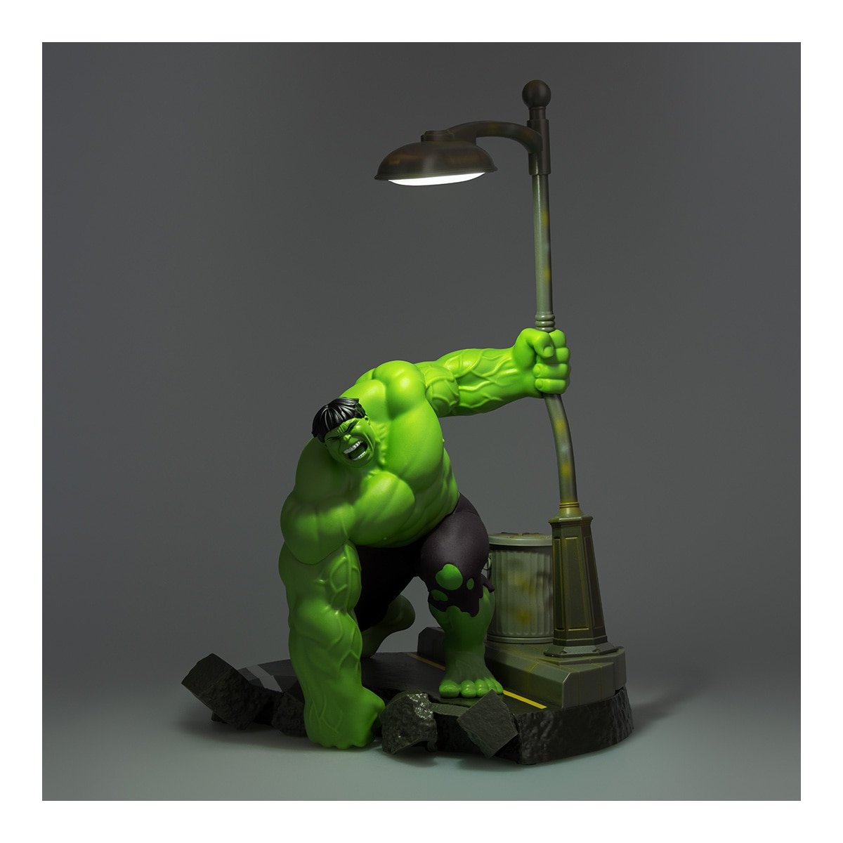 Candeeiro Hulk Diorama Hulk Marvel Paladone 6