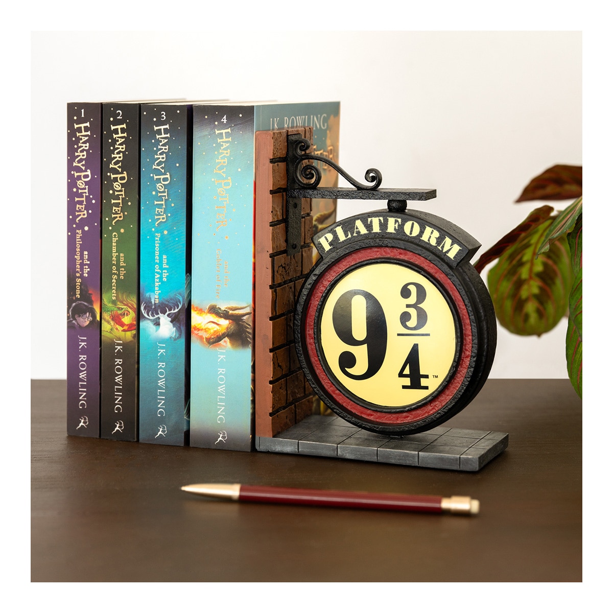 Suporte para livros Anden 9&3/4 Harry Potter Erik Castanho-4