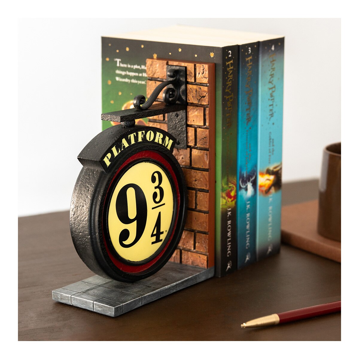 Suporte para livros Anden 9&3/4 Harry Potter Erik Castanho-5