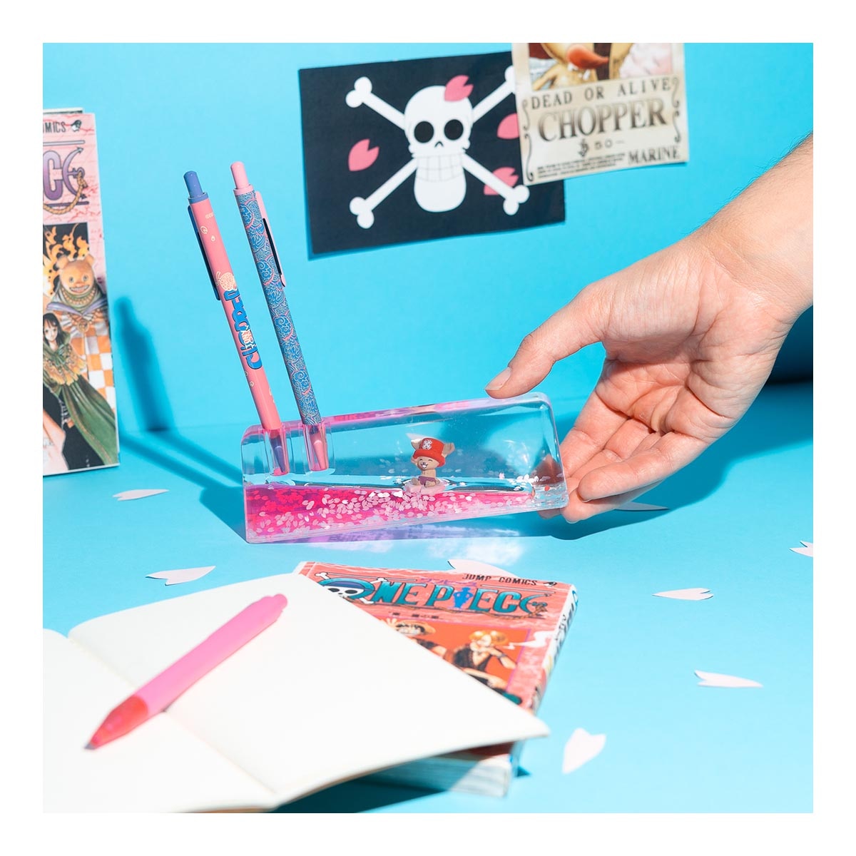 Portalapiz Acrilic Chopper One Piece Netflix Rosa-4