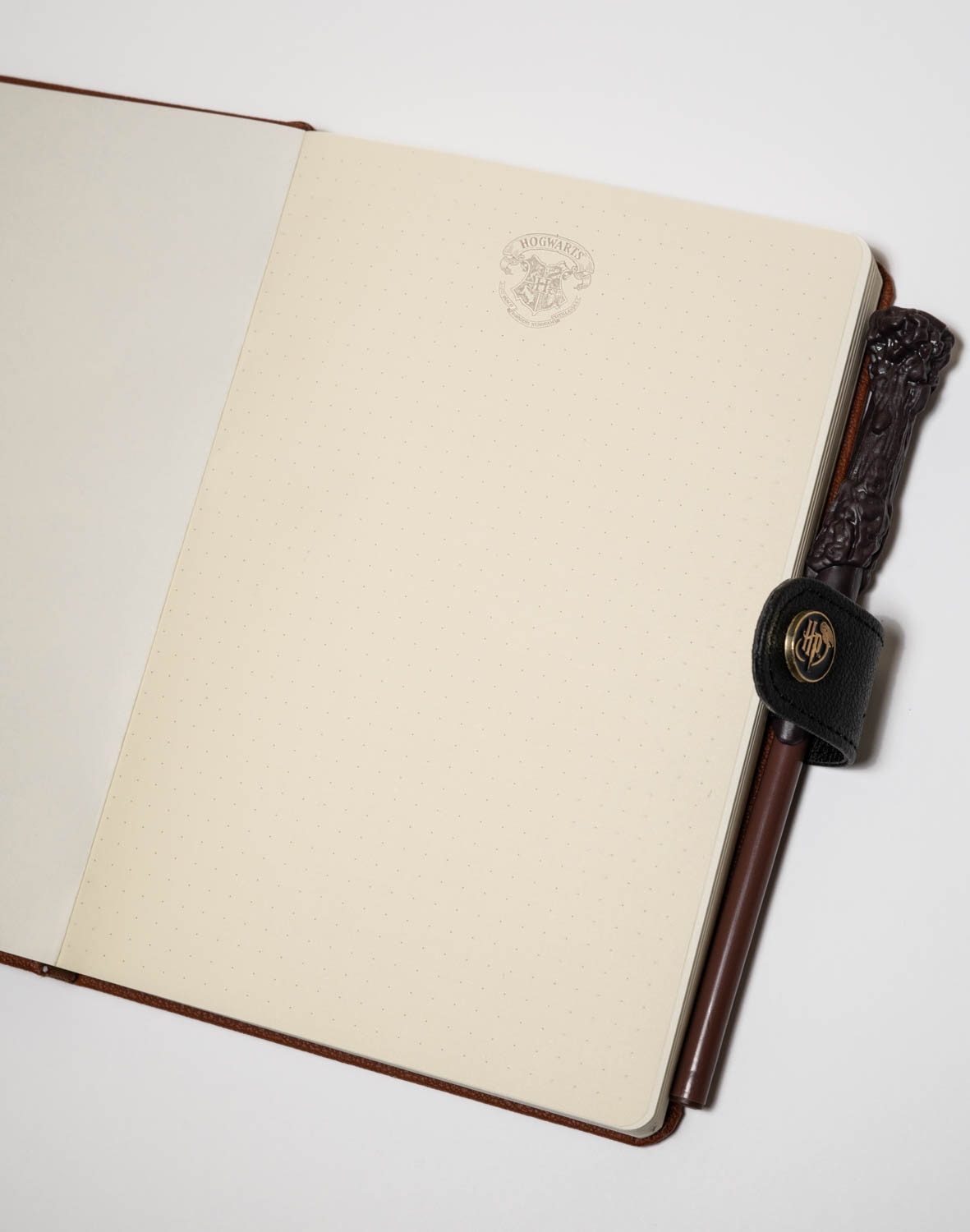 Caderno A5 + Caneta Esferográfica Varinha Harry Potter Hogwarts 4