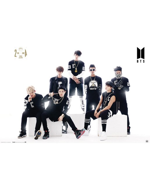 Póster BTS branco e preto Branco-1