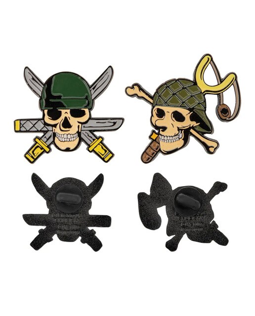 Imagem 0 de Set 2 pins 3 cm Calavera Zoro y Usopp One Piece Cineréplicas