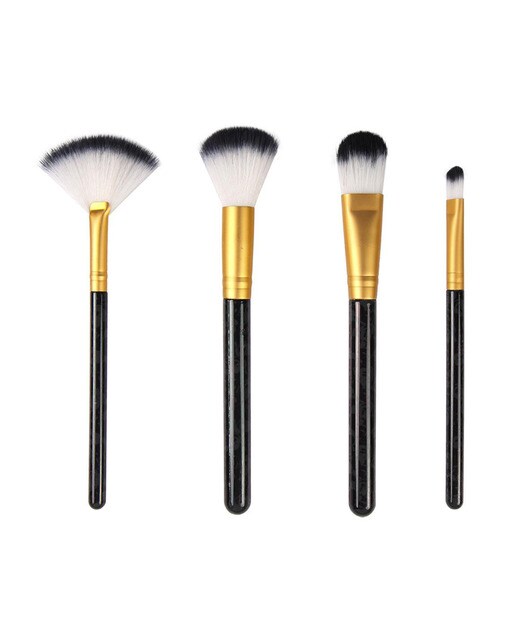 Conjunto de Pincéis + Nécessaire Disney Mickey Mouse 1