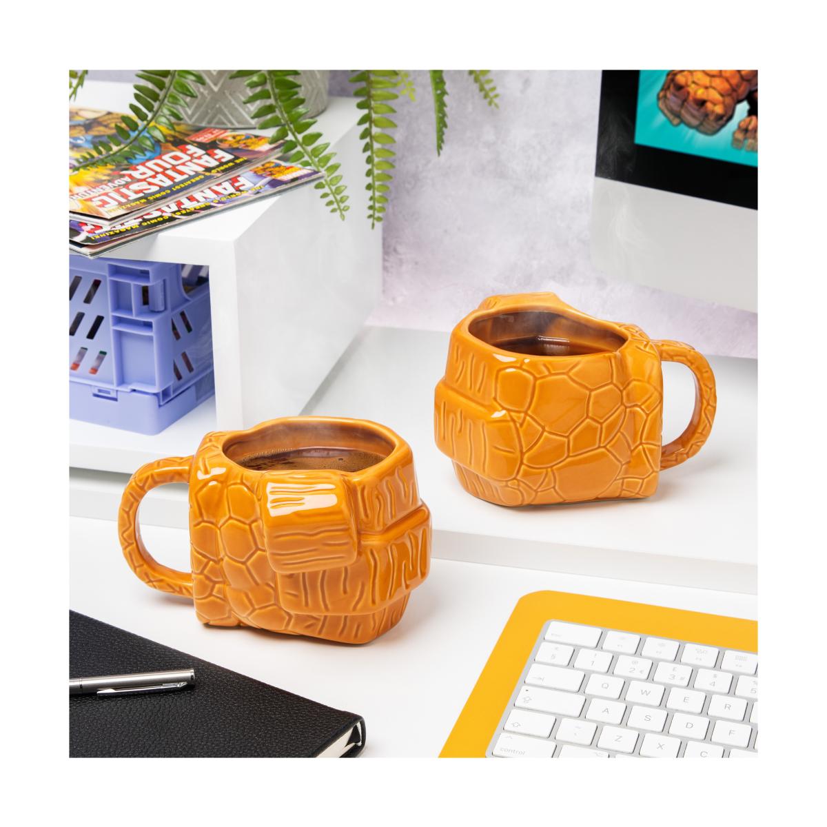 Caneca 3D Punho Coisa Marvel Quarteto Fantástico Laranja-2