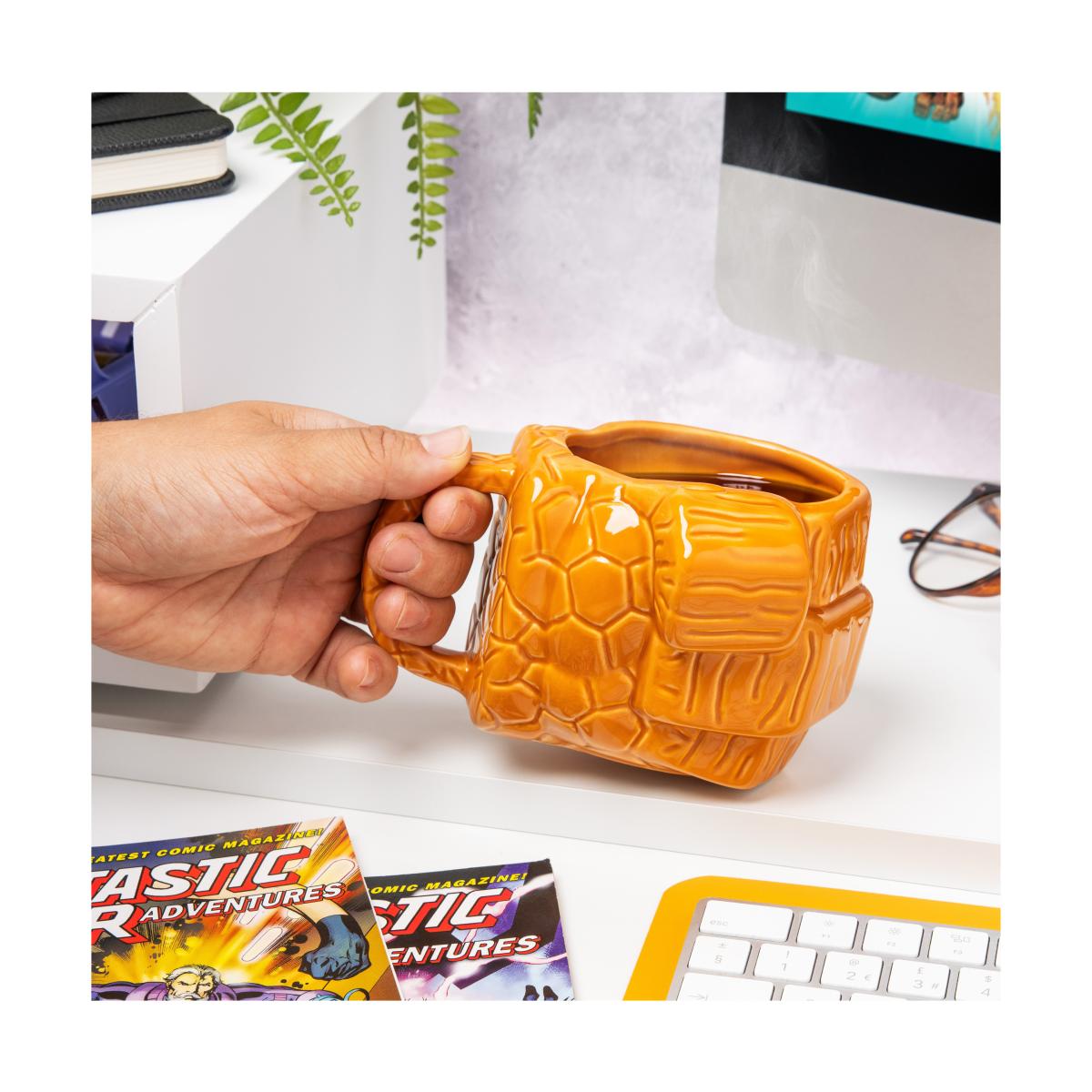 Caneca 3D Punho Coisa Marvel Quarteto Fantástico Laranja-3