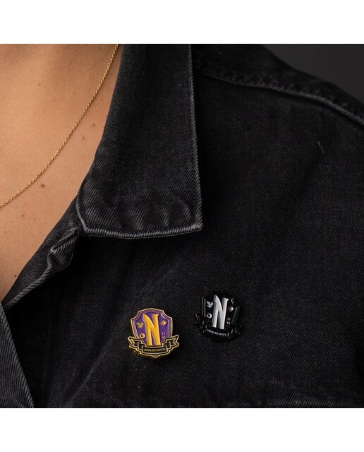 Pin Set 2 Academia Nevermore Quarta-feira 6
