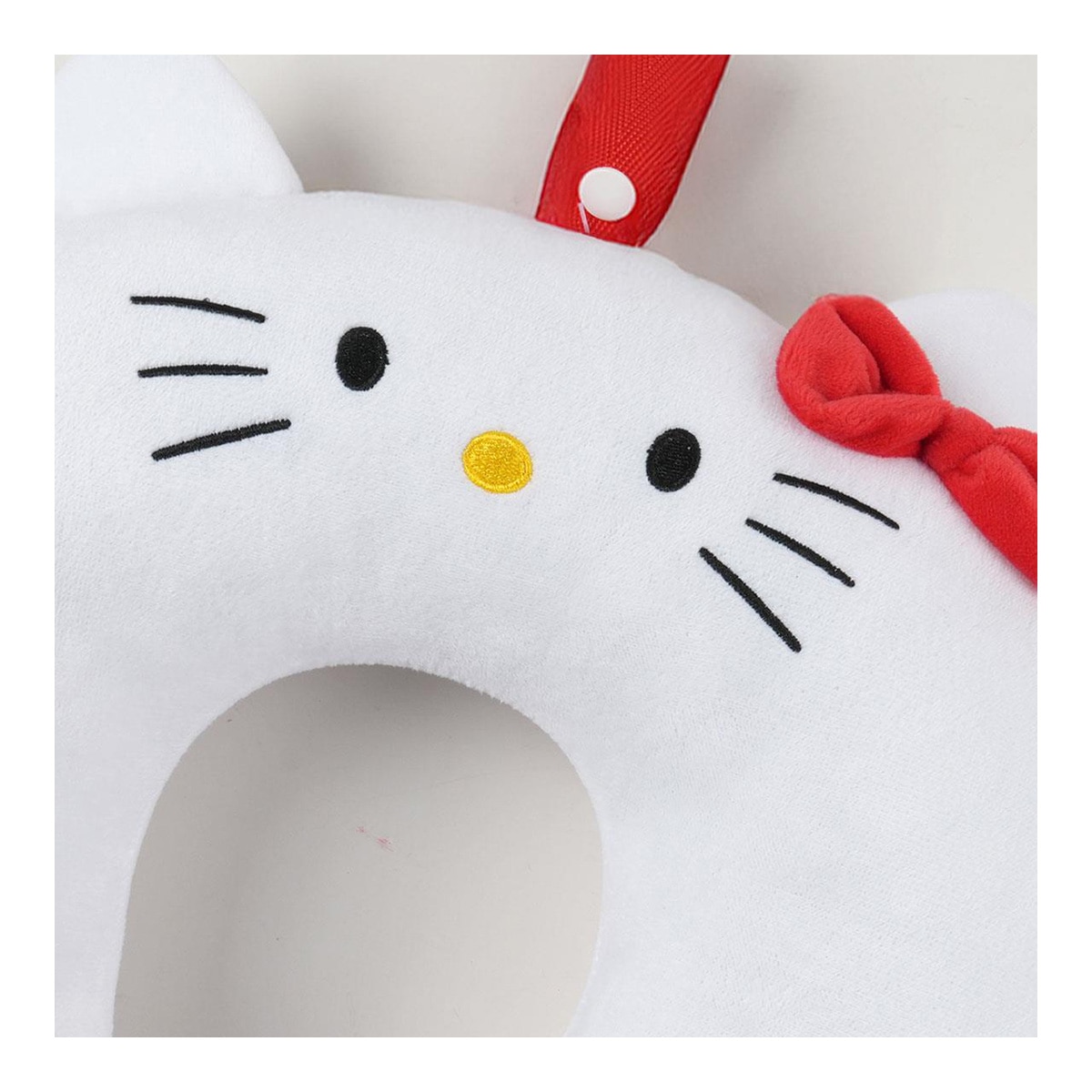 Imagen 3 de Cojín viaje Hello Kitty Cerdá
