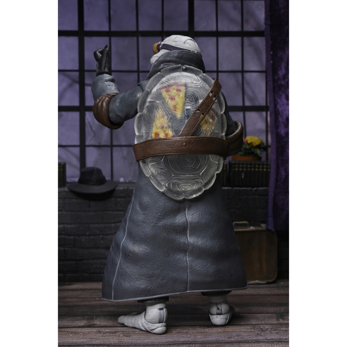 Figura de acción 18 cm Donatello invisible Tortugas Ninja Neca 9