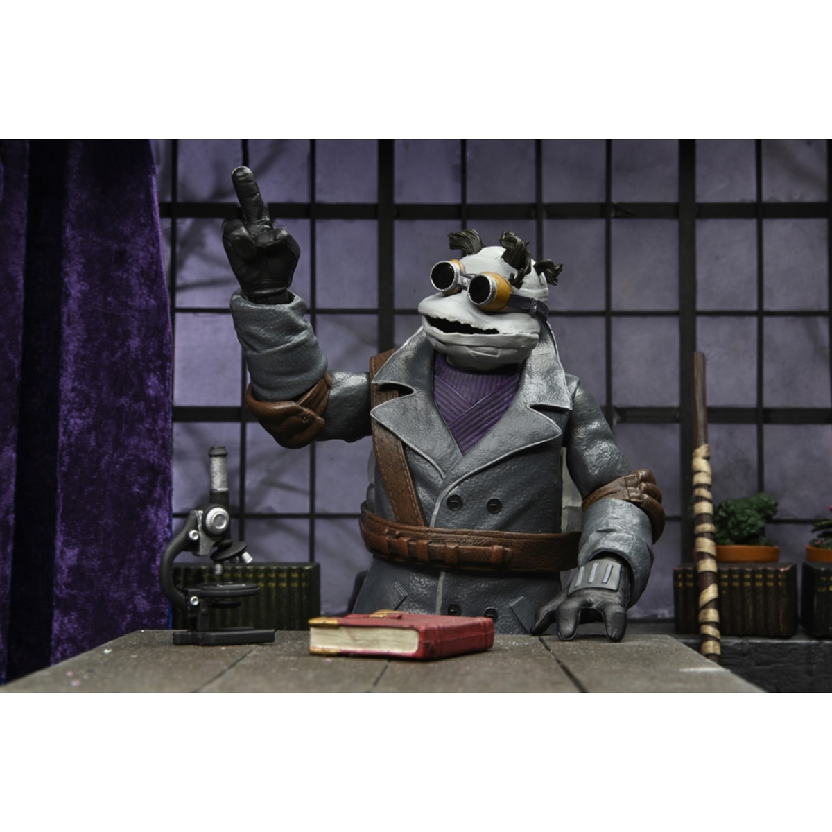 Figura de acción 18 cm Donatello invisible Tortugas Ninja Neca 10