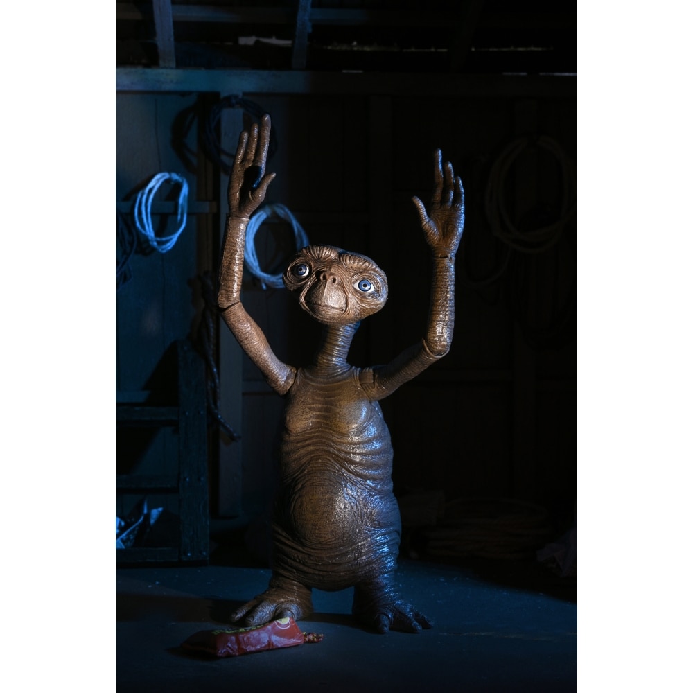 Figura 12 cm E.T. 40 aniversario Neca 4