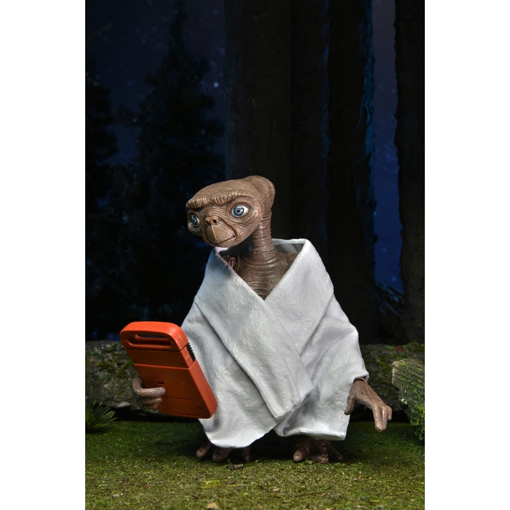 Figura 12 cm E.T. 40 aniversario Neca 7