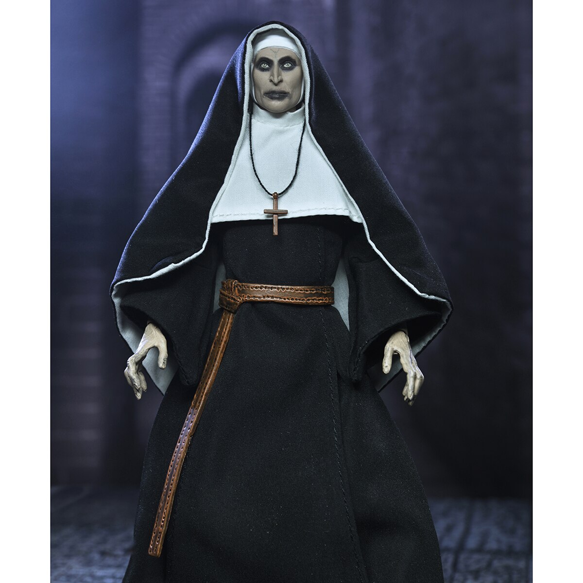 Figura 18 cm Valak La Monj Universo Expediente Warren Neca 3