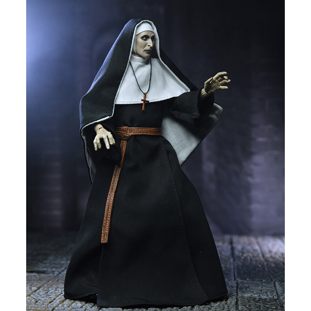 Figura 18 cm Valak La Monj Universo Expediente Warren Neca 6