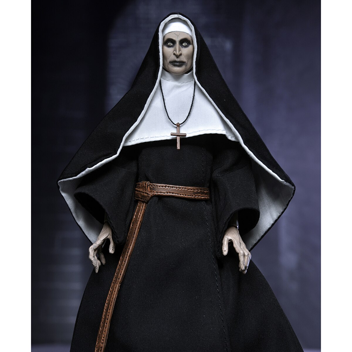 Figura 18 cm Valak La Monj Universo Expediente Warren Neca 11