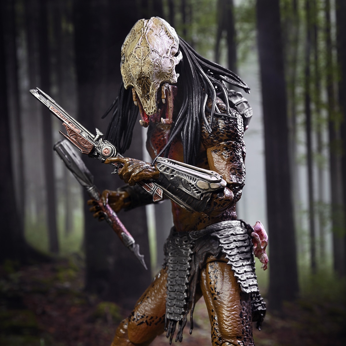 Figura 18 cm Predator feral Neca 7