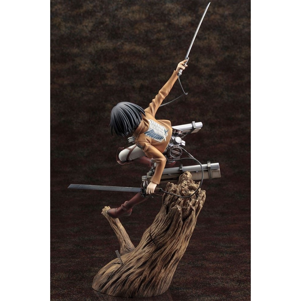 Estatua Attack on Titan Mikasa Ackerman 2