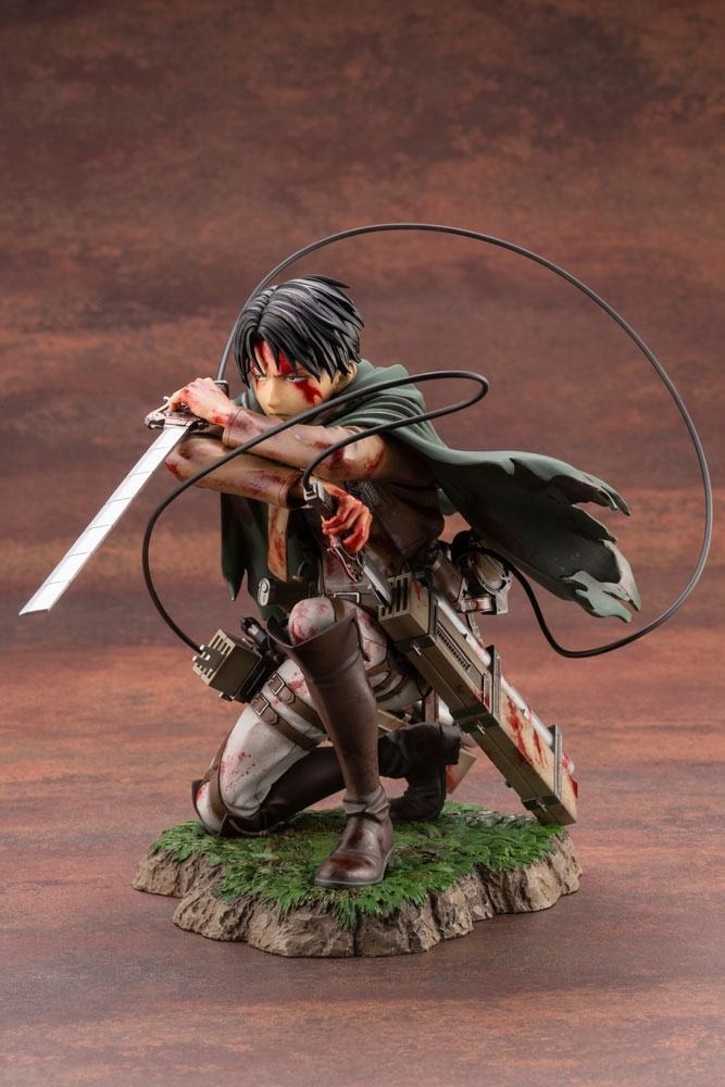 Figura Ataque A Los Titanes Capitán Levi 3