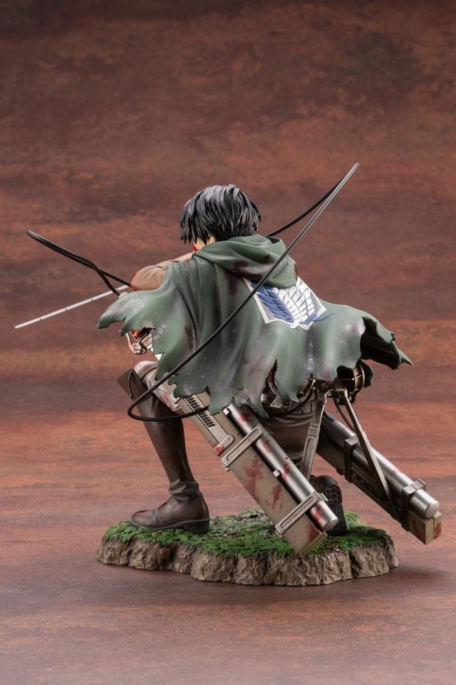 Figura Ataque A Los Titanes Capitán Levi 5