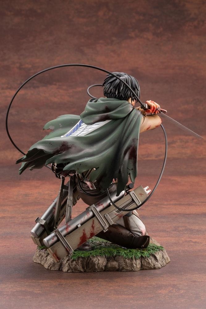 Figura Ataque A Los Titanes Capitán Levi 6