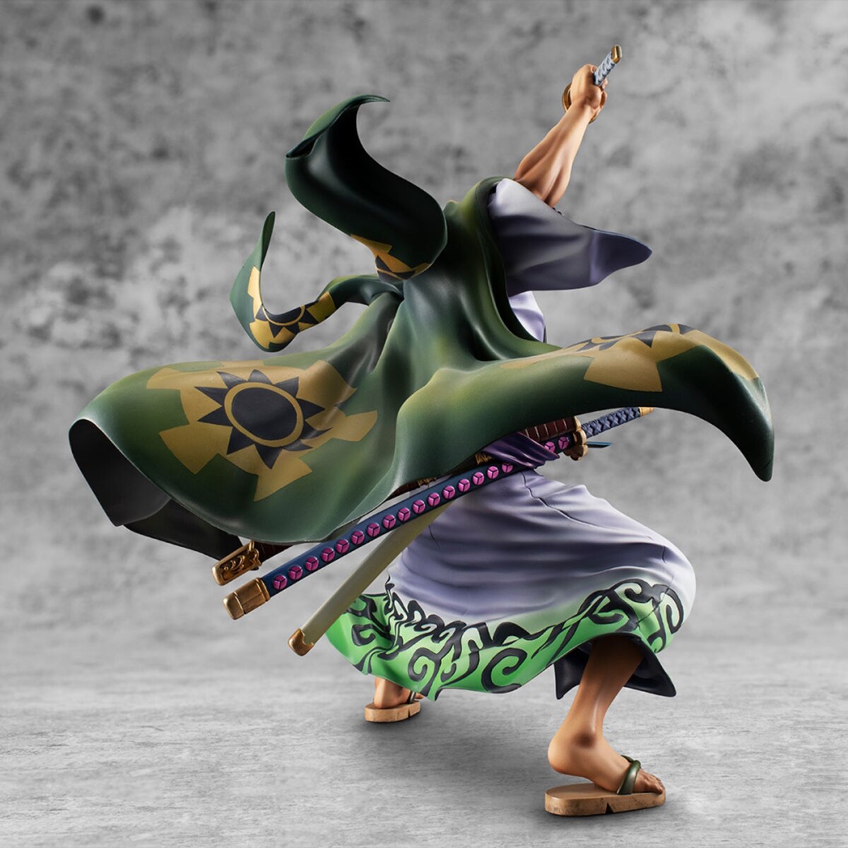 Figura 22 cm Zoro Pose Combate One Piece  Extended 3