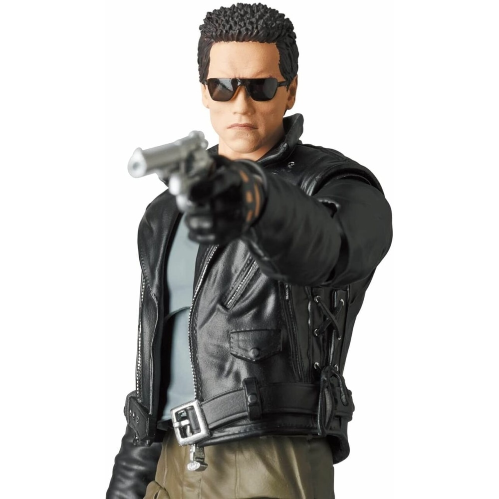 Figura Terminator T-800 16cm Medicom Toys 4