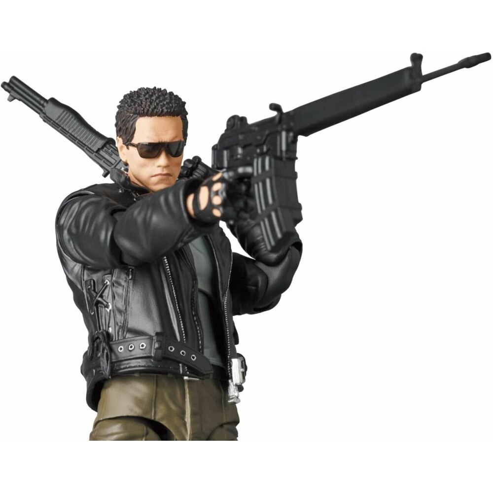 Figura Terminator T-800 16cm Medicom Toys 5