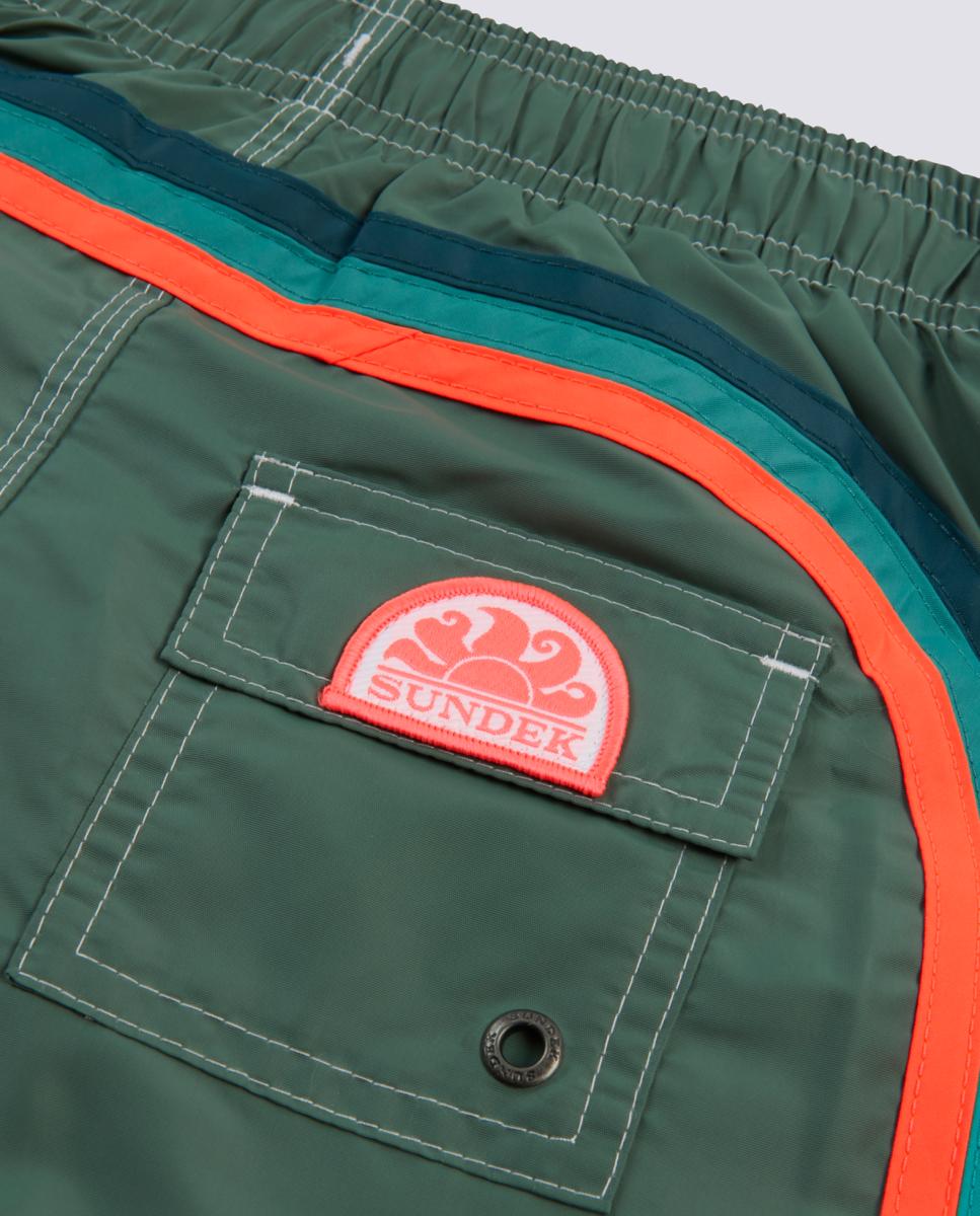 Calções de banho lisos com arco-íris posterior Verde-militar-3