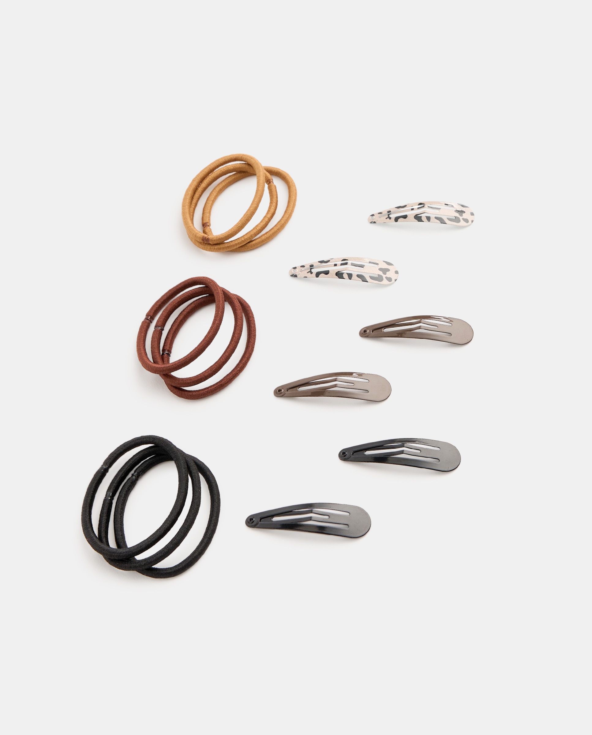 Imagem 0 de Conjunto Misto de 9 Elásticos + 6 Ganchos 
