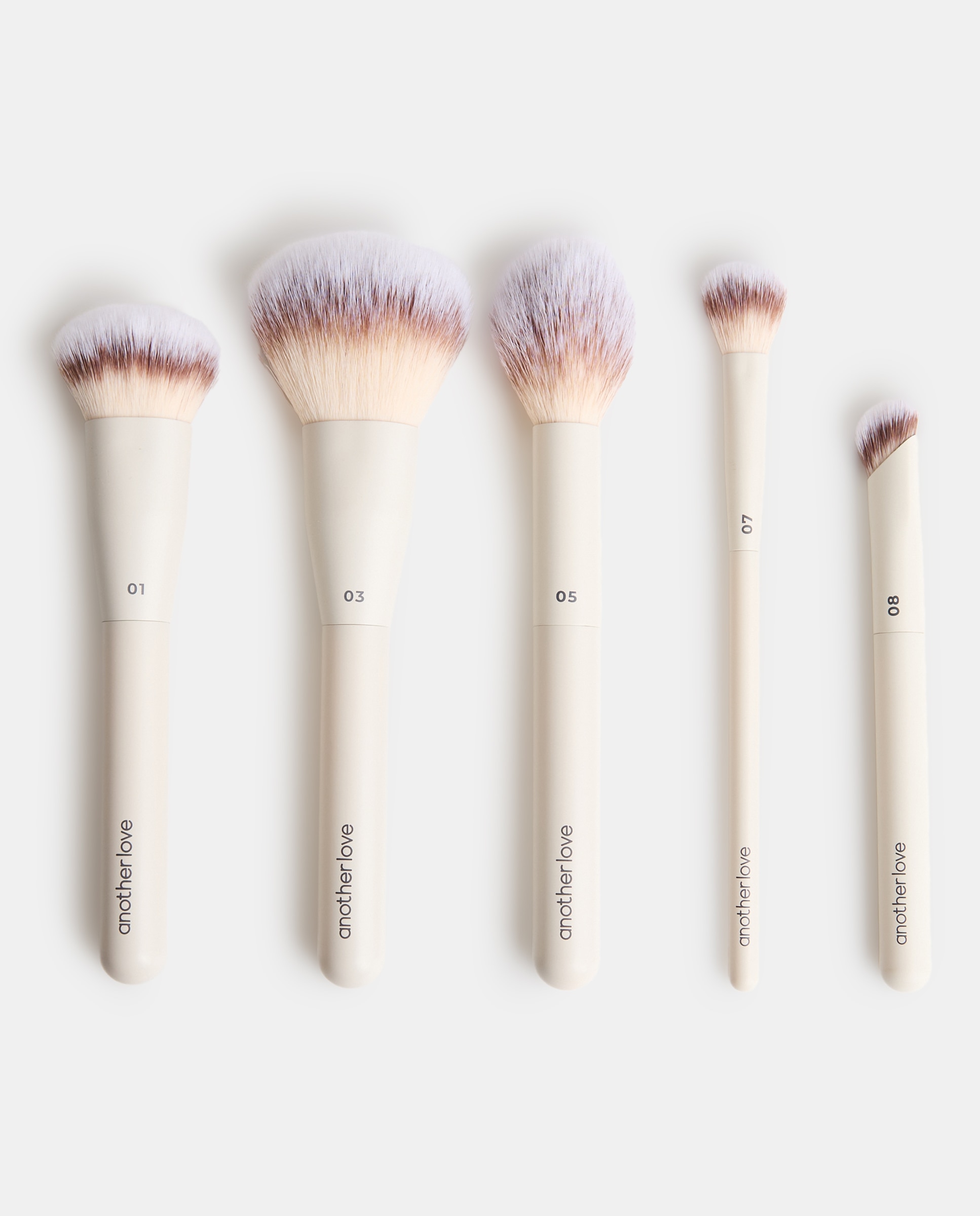 Imagen 0 de Set 5 Brochas de Maquillaje Rostro Another Love