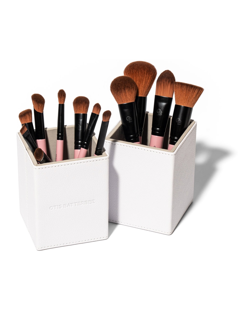 Imagen 4 de Estuche Regalo Brochas Maquillaje Otis Batterbee