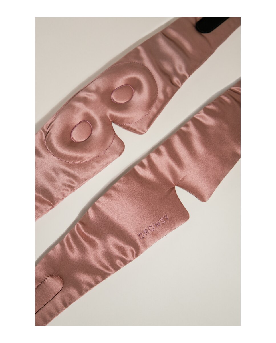 Imagen 4 de Antifaz de Seda Protección de Pestañas Damask Rose Drowsy