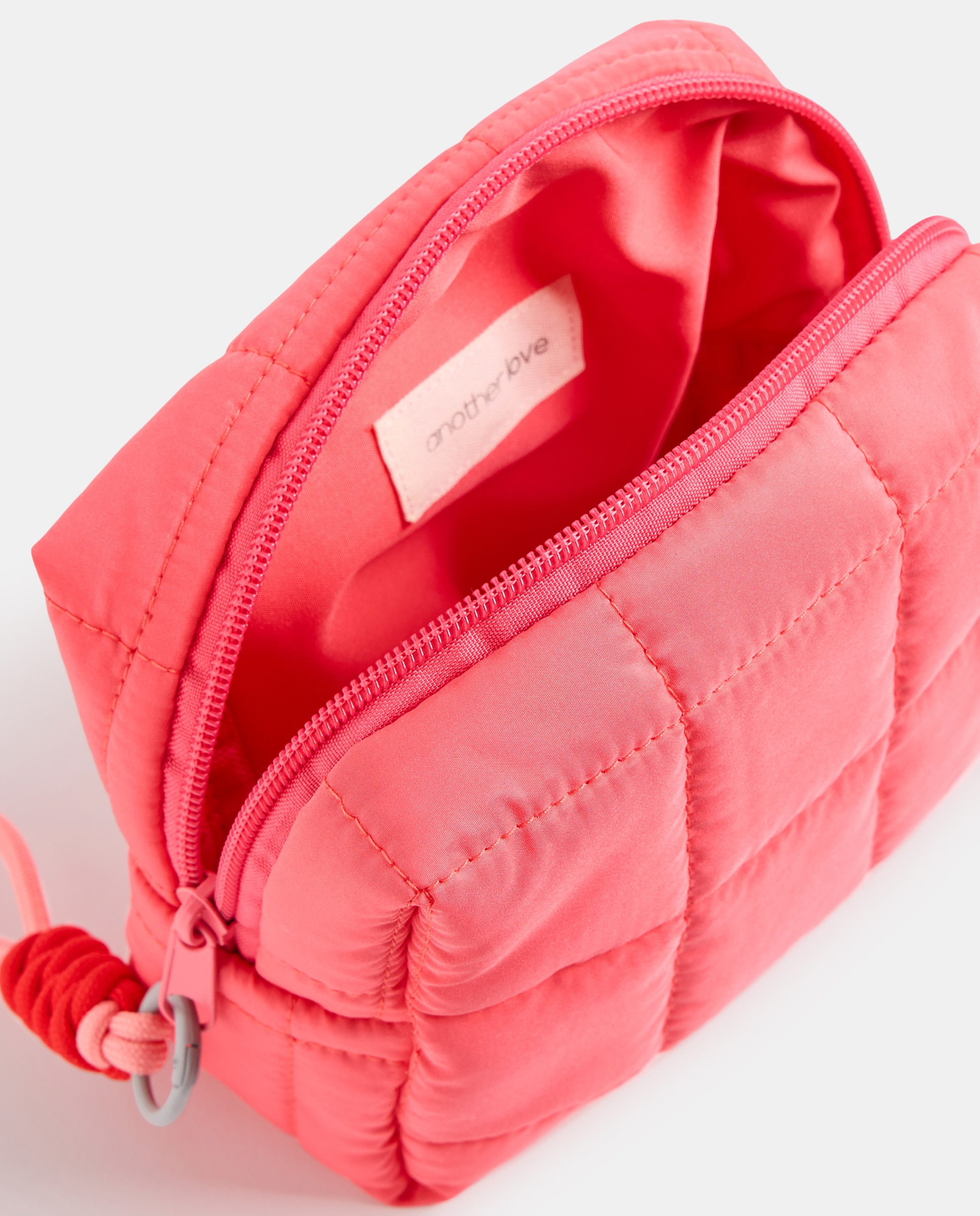 Neceser Acolchado Pequeño Coral Another Love 2