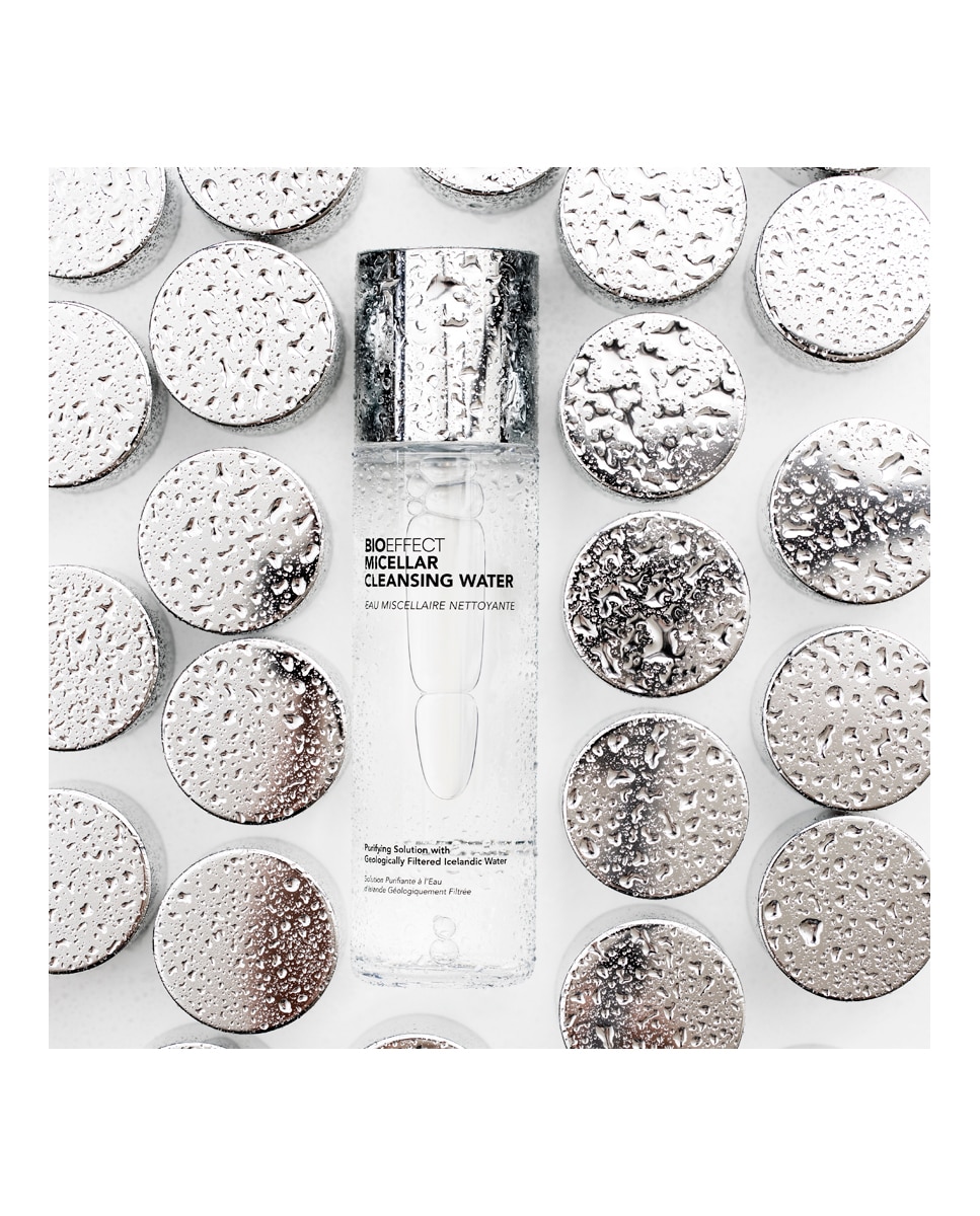 Imagen 2 de Agua Micelar hidratante Cleasing Water 200 ml Bioeffect - 200 ml