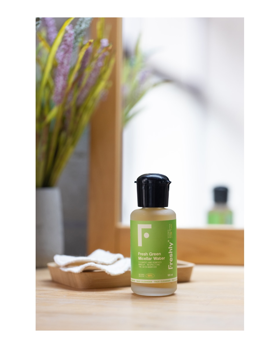 Imagen 2 de Agua Micelar Fresh Green Miscellar Water 100 ml Freshly Cosmetics - 100 ml