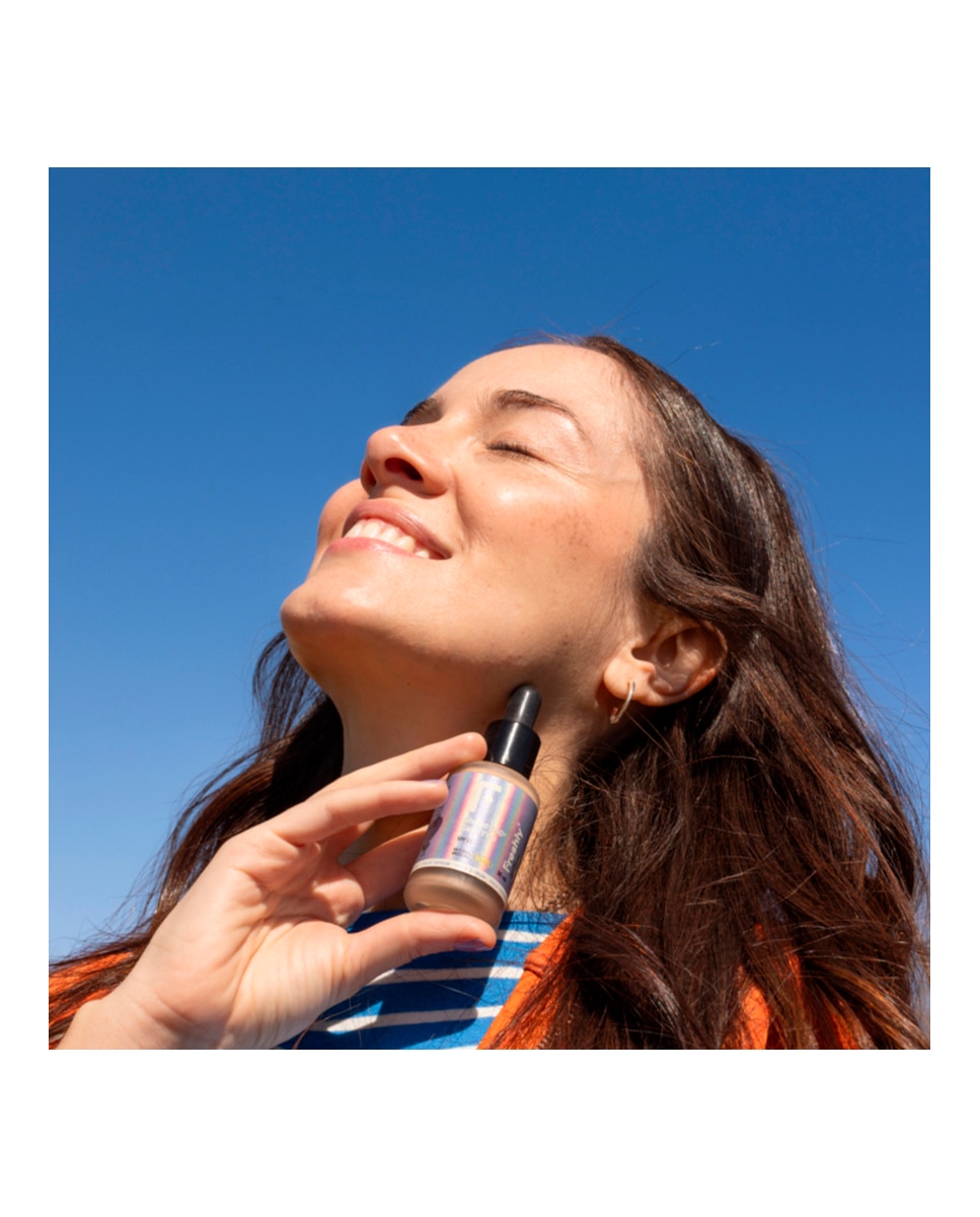Imagen 3 de Base de maquillaje Shield 360 Skin Tint 30 ml Freshly Cosmetics - Claro 30 ml Claro