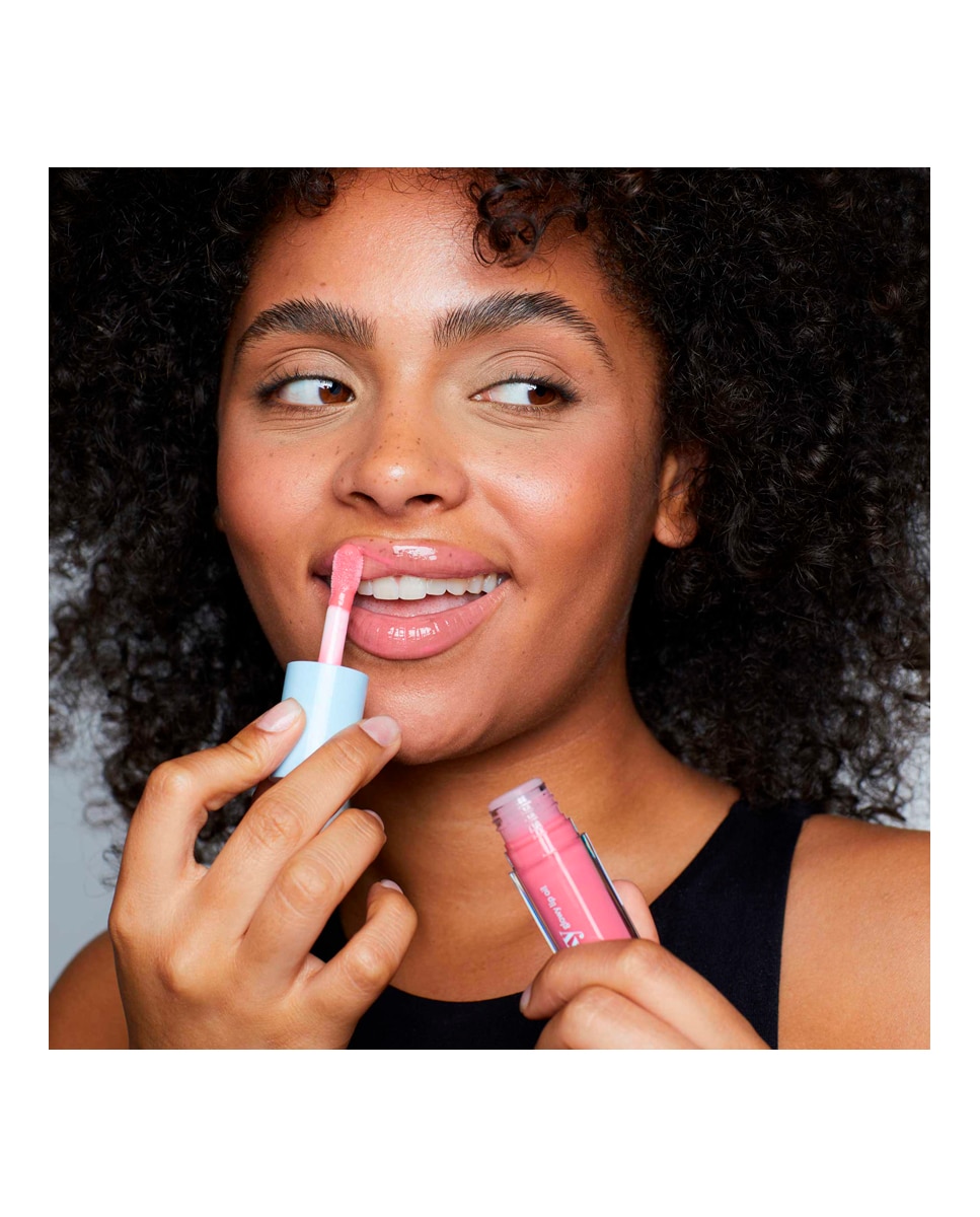 Imagen 4 de Aceite Labial Lips Glowy Fleeky - Berry Red 5 ml Berry Red