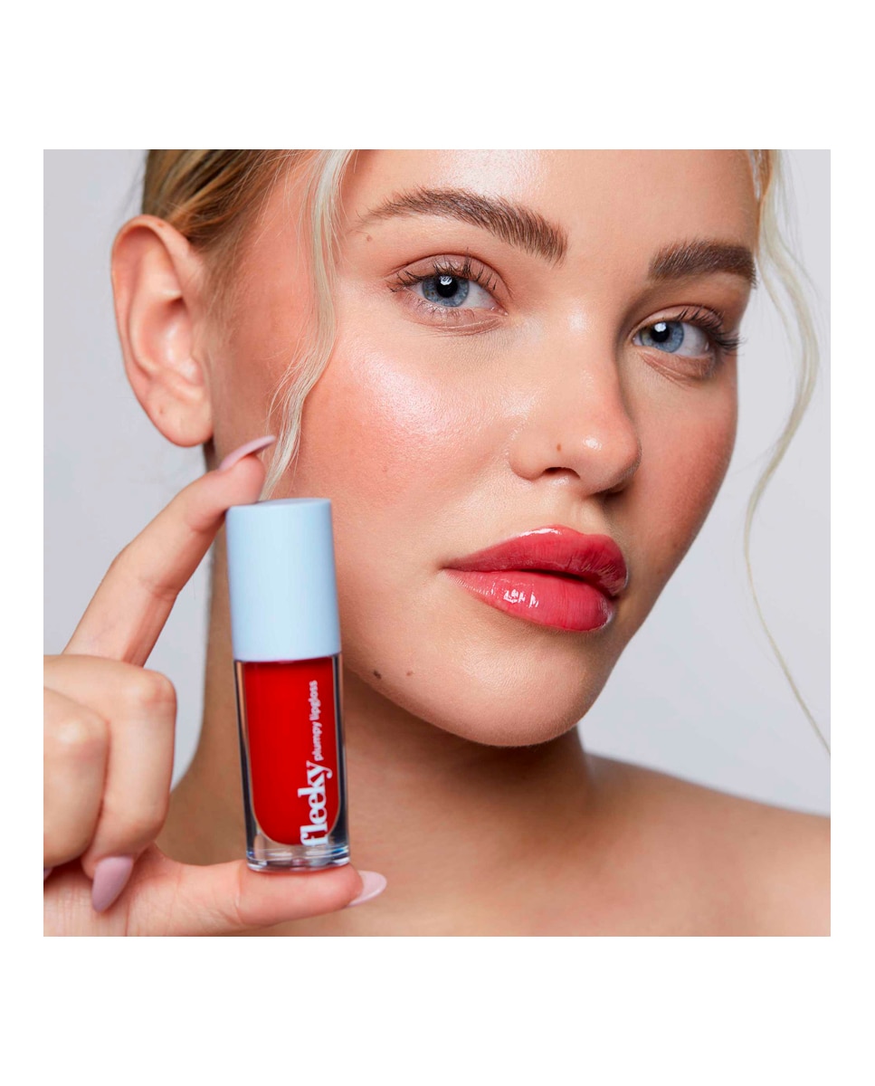 Imagen 4 de Brillo Labial Lips Gloss Voluminizador Fleeky - Cherry Red 5 ml Cherry Red