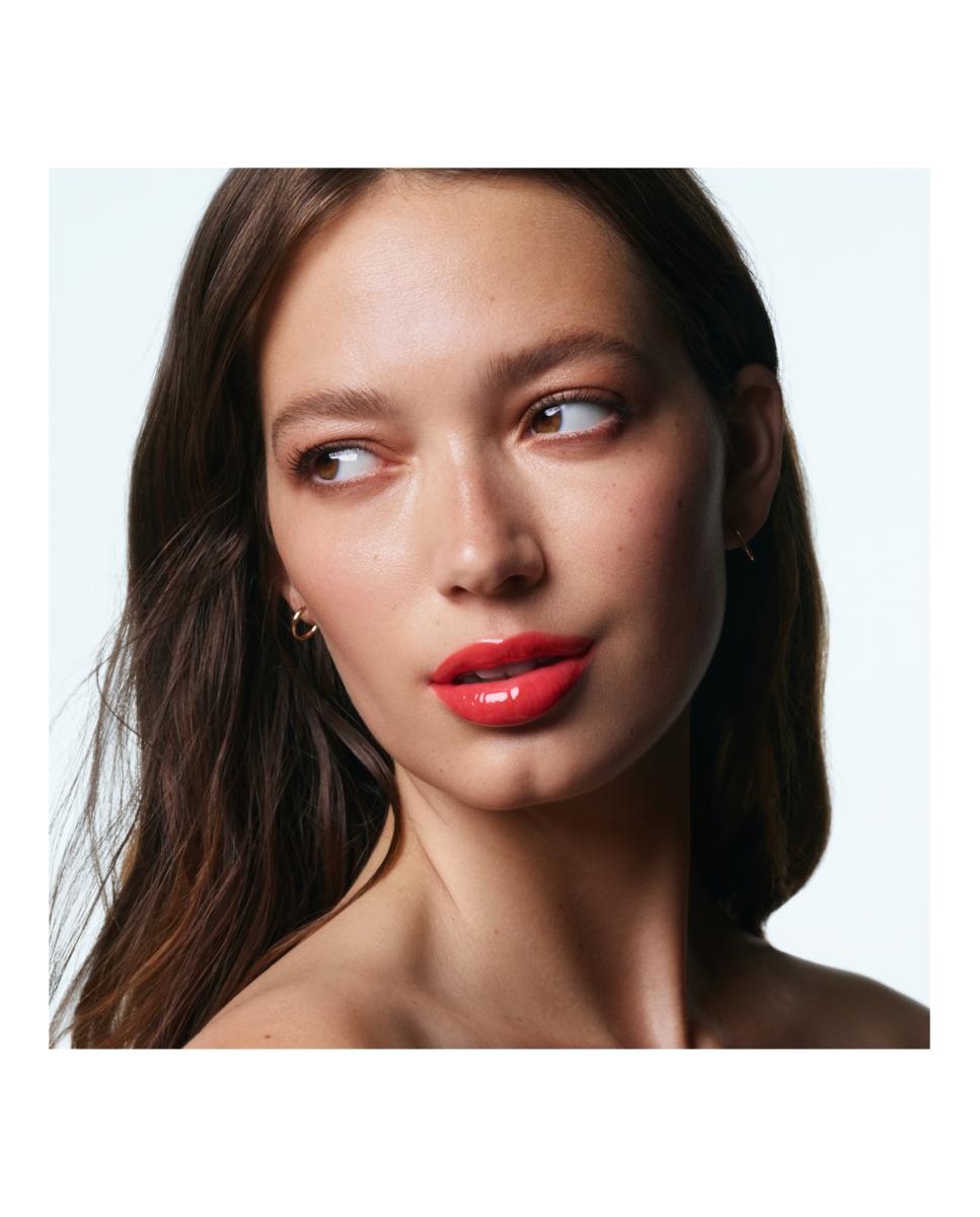 Tratamiento labial The Plasma Lip Compound U Beauty - POPPY POPPY-7