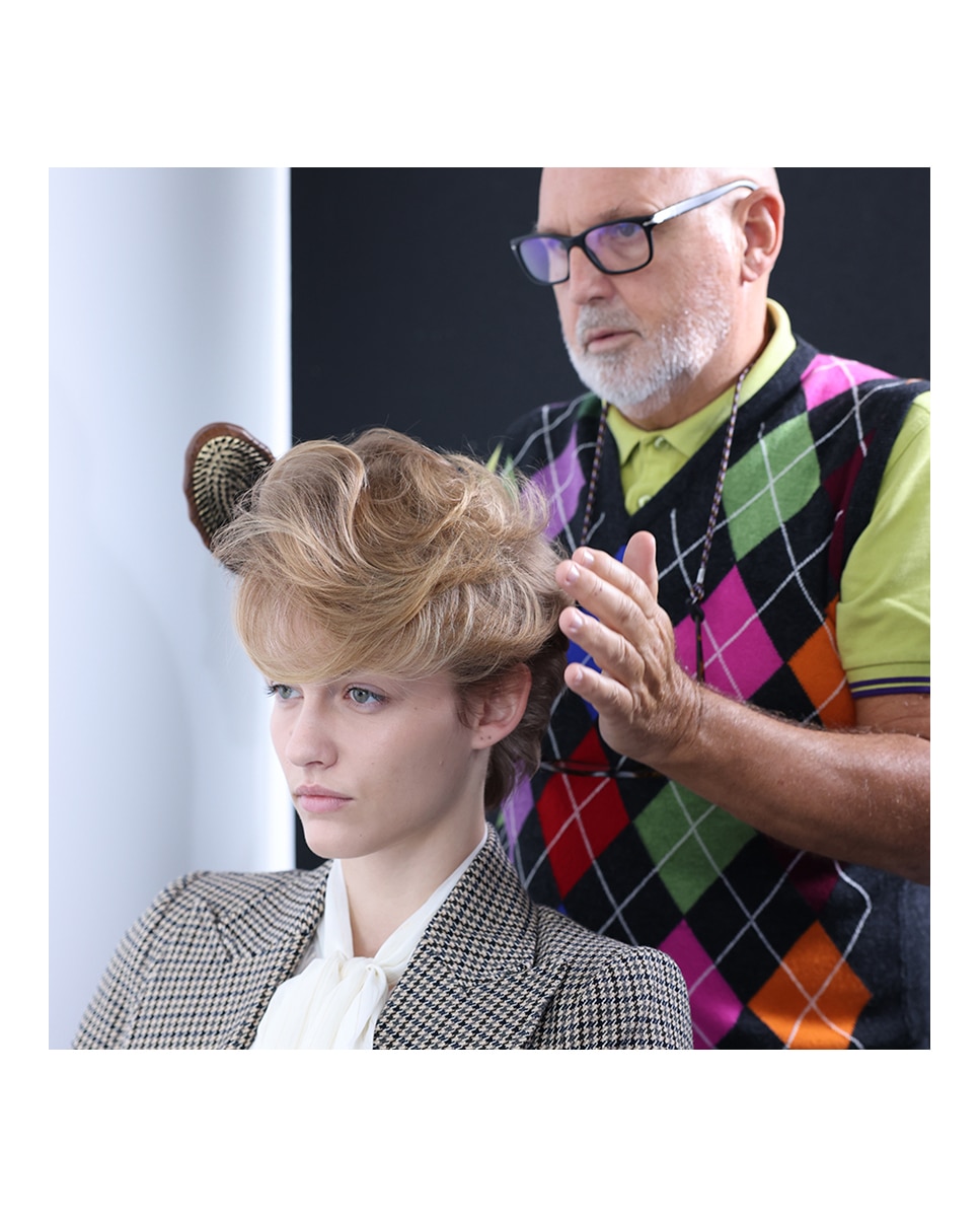 Imagen 5 de Cool Girl Superlift Root Boost Volumising Spray Sam McKnight