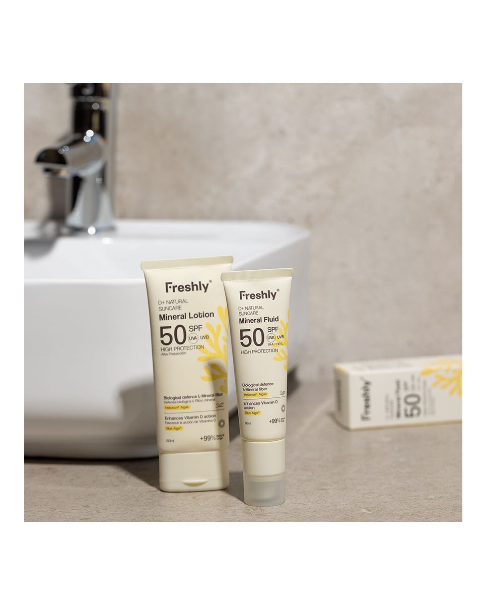 Estuche Regalo Fotoprotector natural facial y corporal SPF 50 Full Protection D+ Natural Suncare Pack Freshly Cosmetics 5