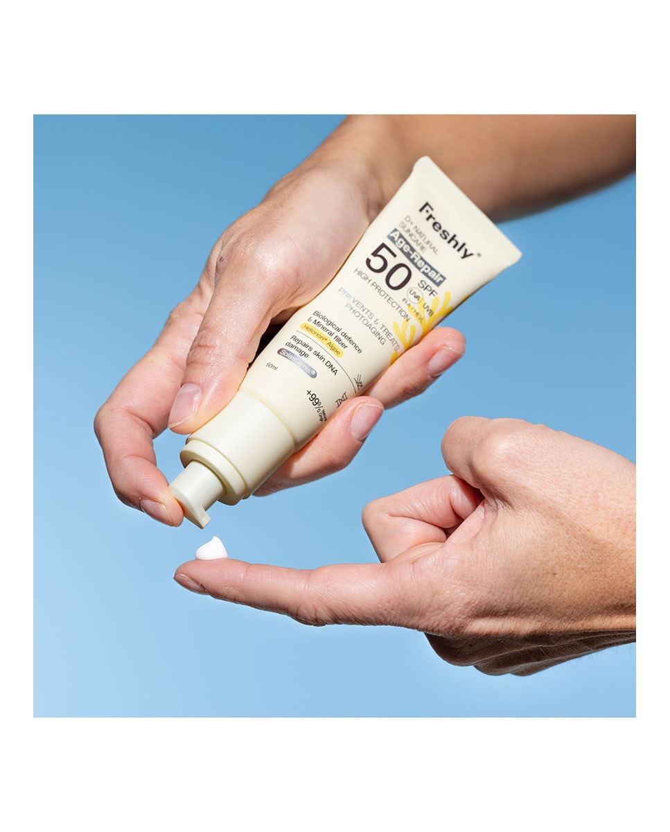 Fotoprotector antiarrugas natural SPF 50 D+ Natural Suncare Age-Repair 50 ml Freshly Cosmetics - 50 ml 5