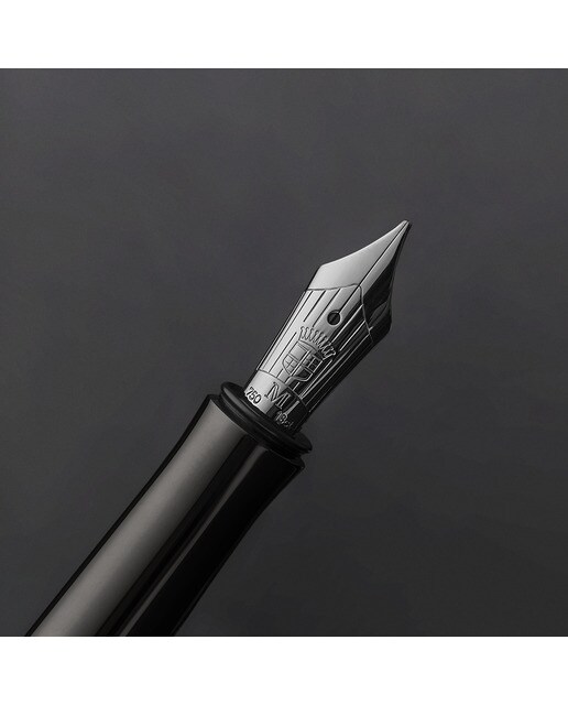 Esferográfica Guilloche Black Edition Ponta F Graf Von Faber-Castell - Preto Preto-5