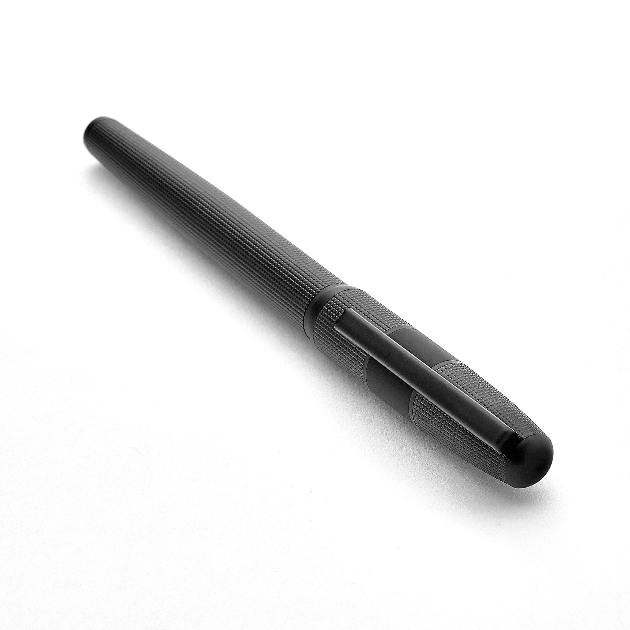 Caneta de Tinta Permanente Grid Hugo Boss Preta Preto-6