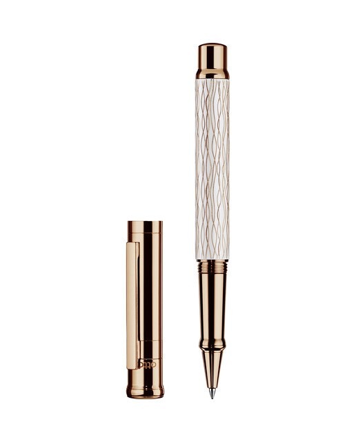 Roller Lacada em Branco com Guilloché Ondulado em Oro Rosa, Tampa e Detalhes em Oro Rosa Otto Hutt Branco-3