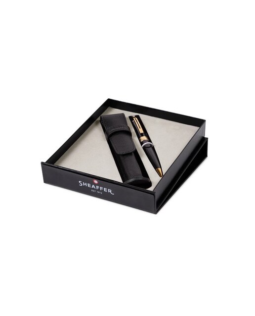 Imagem 0 de Conjunto de Presente De Estojo em Pele Com Caneta 300 Acabada Em Verniz Preto Com Detalhes Dourados Sheaffer