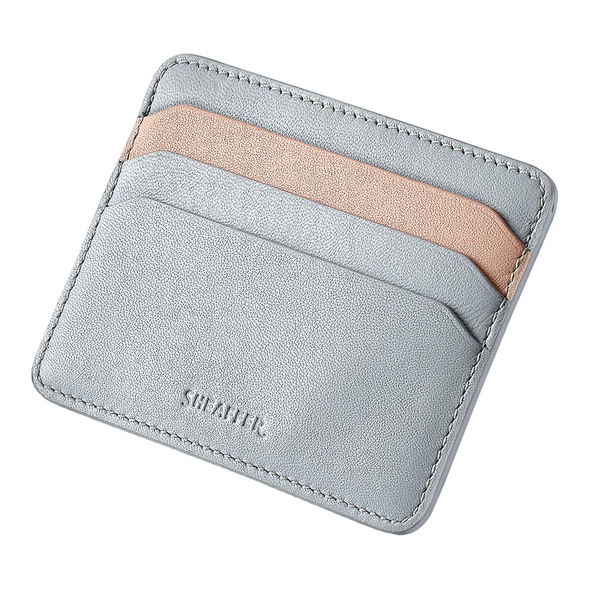 Juego para regalo de bolígrafo nácar degradado con detalles cromados y tarjetero de piel azul pastel de la colección Expressions · 100 de Sheaffer Nácar-6