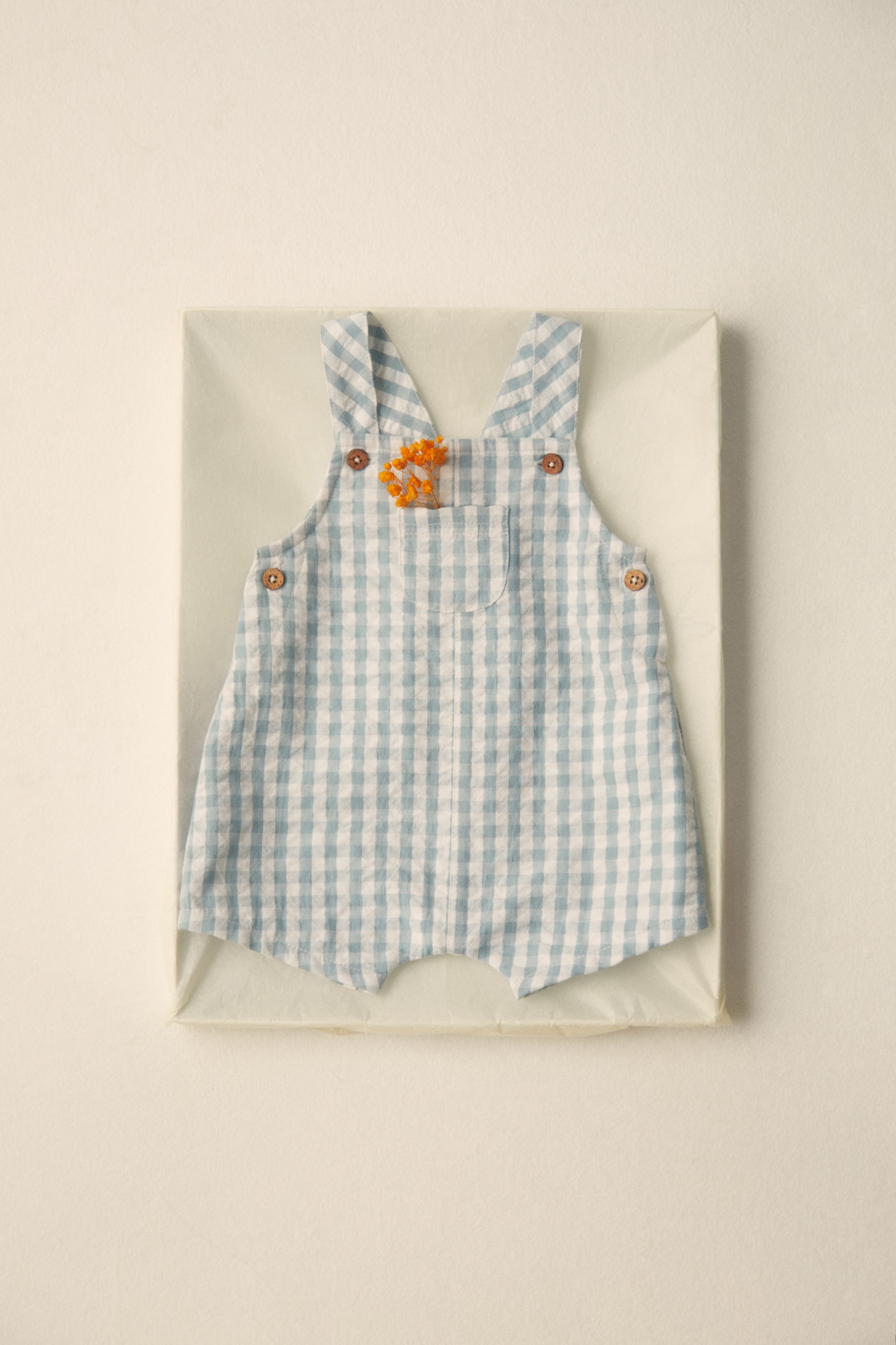 Imagem 0 de Jardineiras de Algodão aos Quadrados