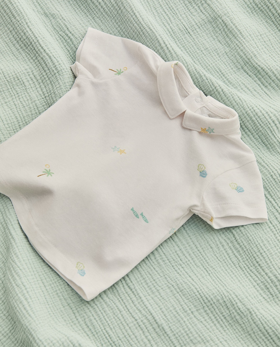 T-shirt com Colarinho de Polo Sfera Branco-1