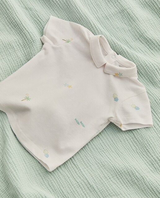 Imagen 0 de Camiseta cuello polo